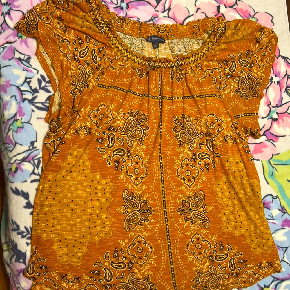 Off the shoulder top, like new
